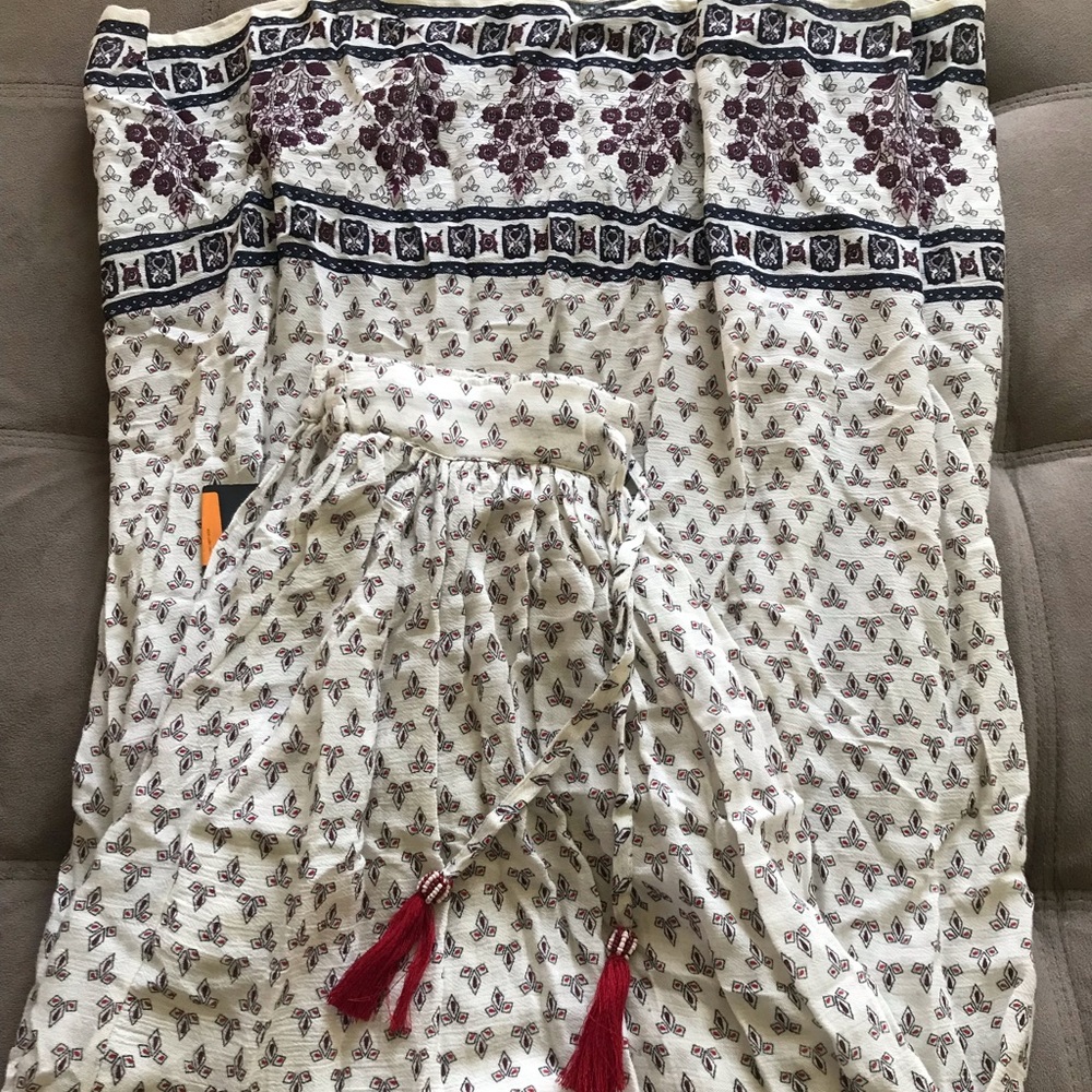 Zara Trafaluc Maxi skirt. - Picture 3 of 4